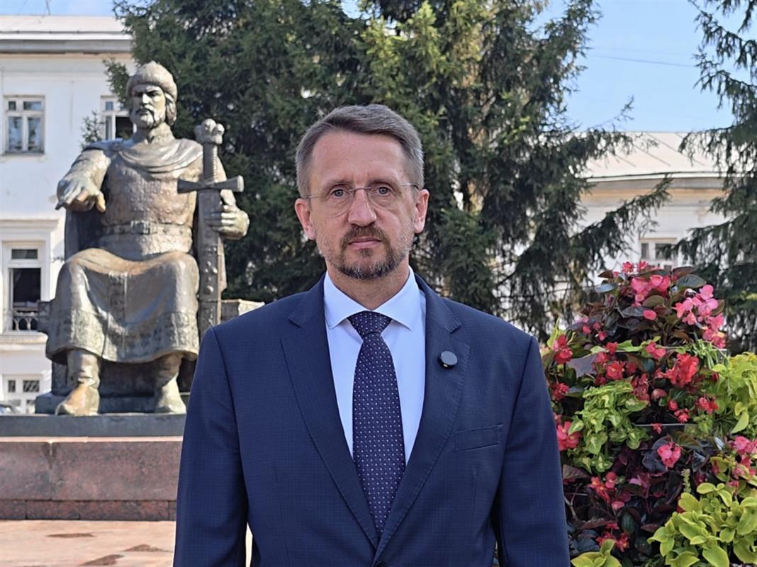 Глава Олег Болоховец поздравляет костромичей с Днём города