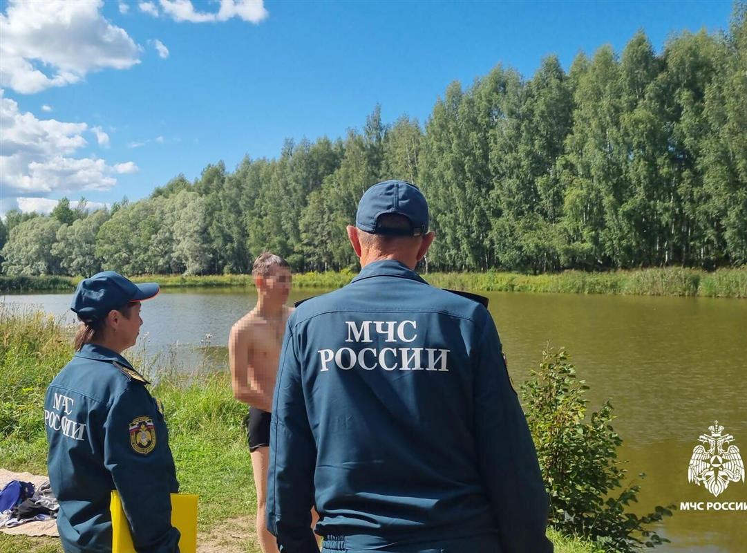 Инспекторы ГИМС проводят рейды по необорудованным для купания местам в Костроме