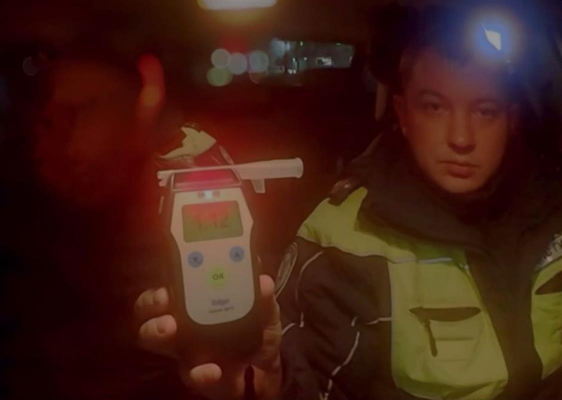 Госавтоинспекторы поймали нетрезвого водителя-рецидивиста на улицах Костромы