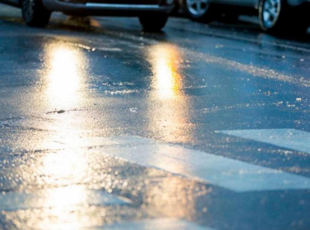 Осторожно, гололёд: костромским водителям рекомендуют сменить резину на своём авто 