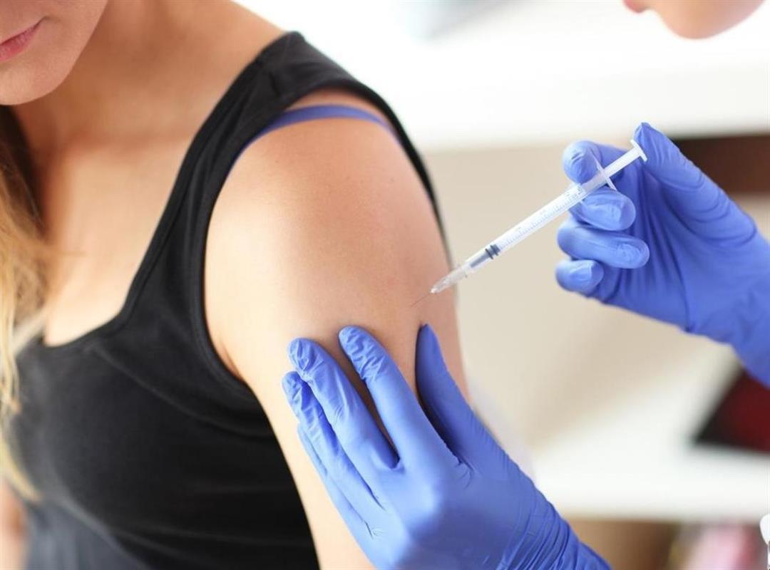 Сделать прививку от гриппа костромичи могут в крупных торговых центрах