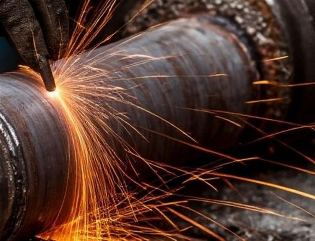 Бригады ТГК-2 отремонтируют повреждения трубопроводов на двух костромских улицах 
