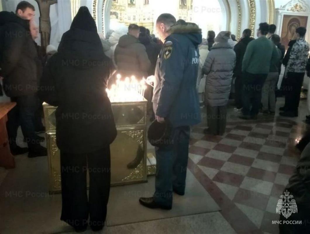 МЧС: празднование Рождества Христова в костромских храмах прошло без происшествий