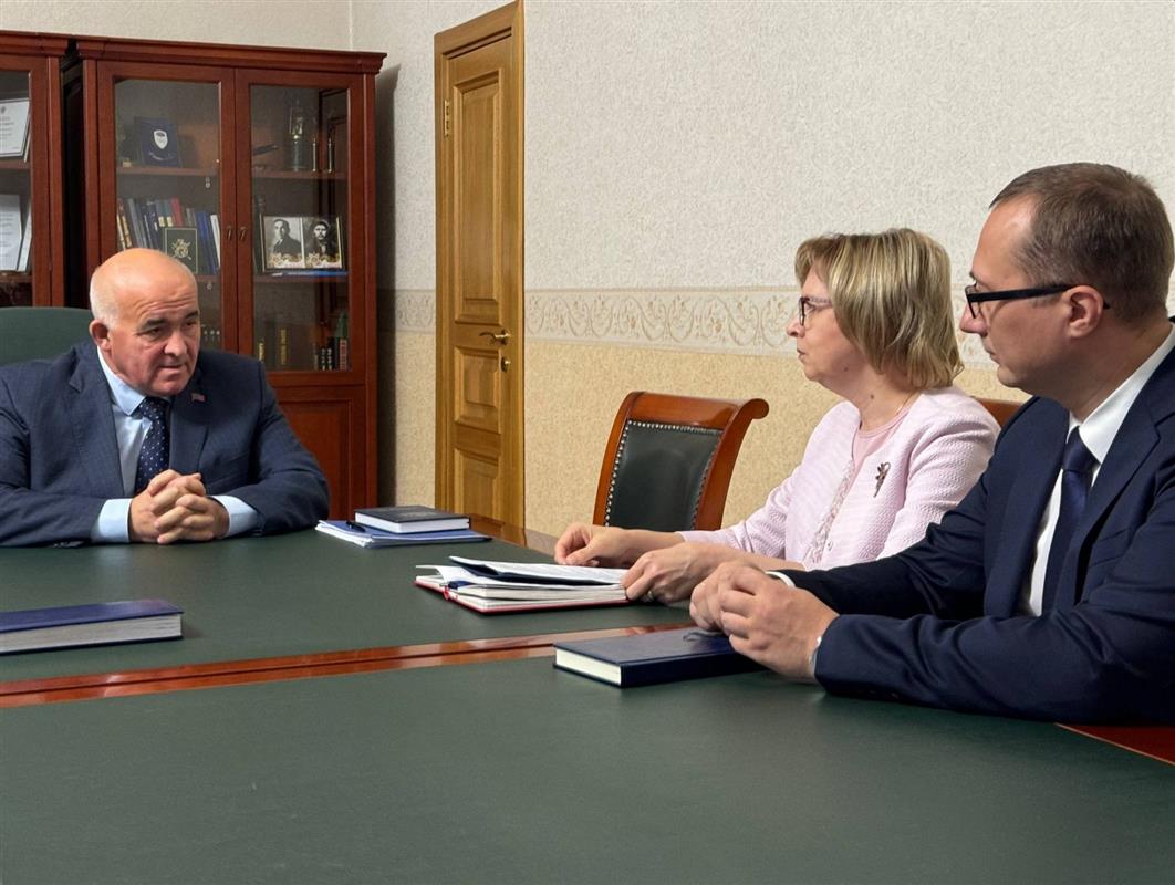 Губернатор Сергей Ситников встретился с новыми руководителями Думы Костромы