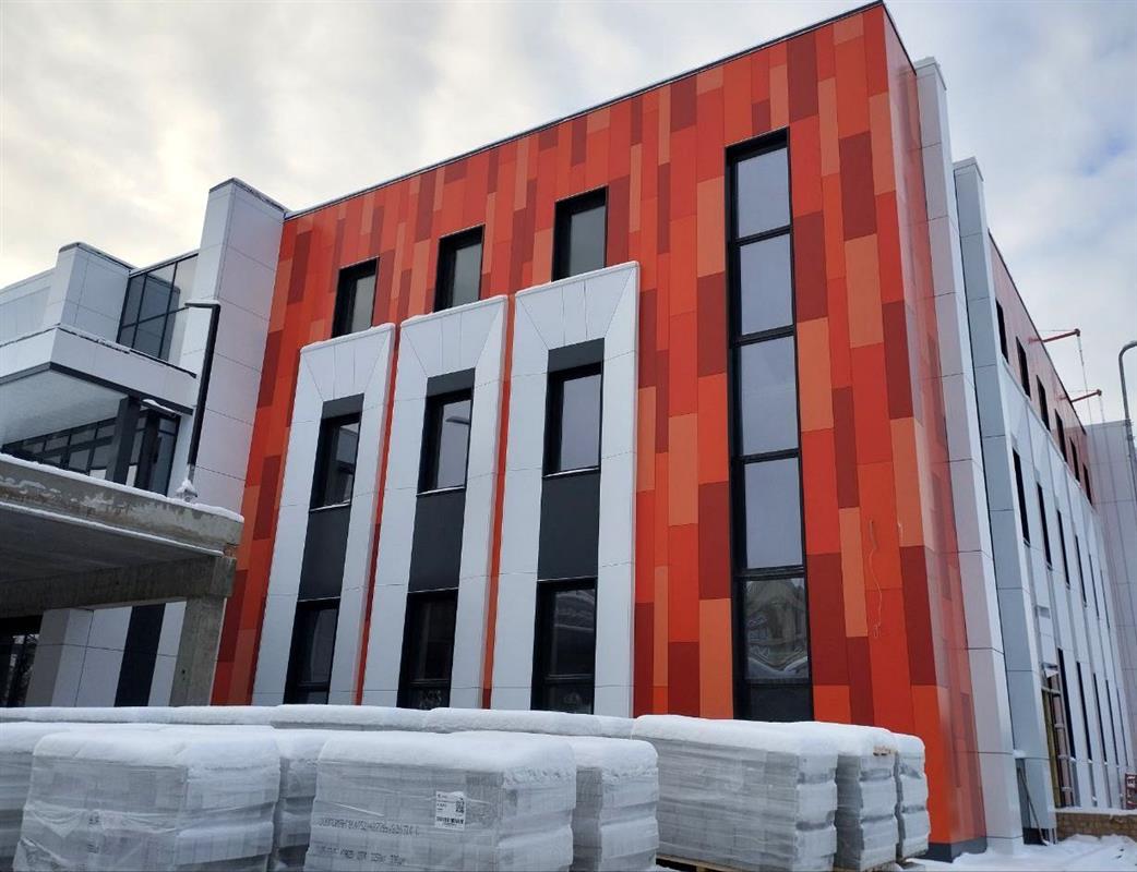 В Костроме продолжается строительство социально значимых объектов 