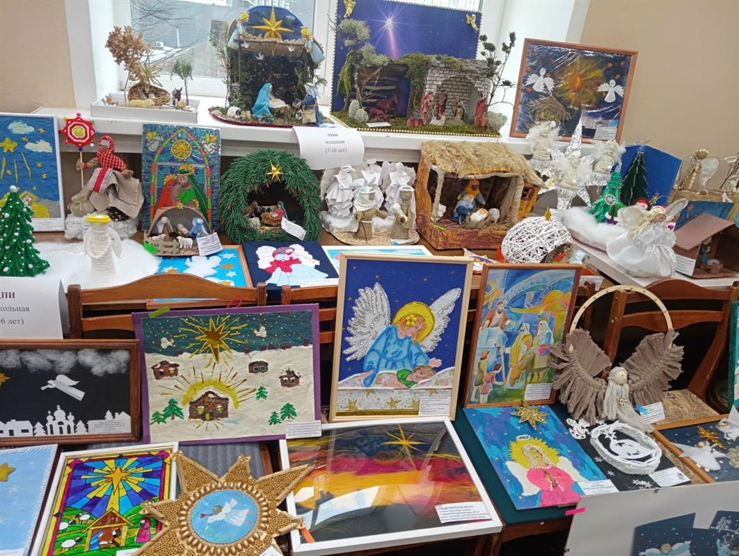 В Костроме открылась выставка работ участников фестиваля-конкурса «Вифлеемская звезда»
